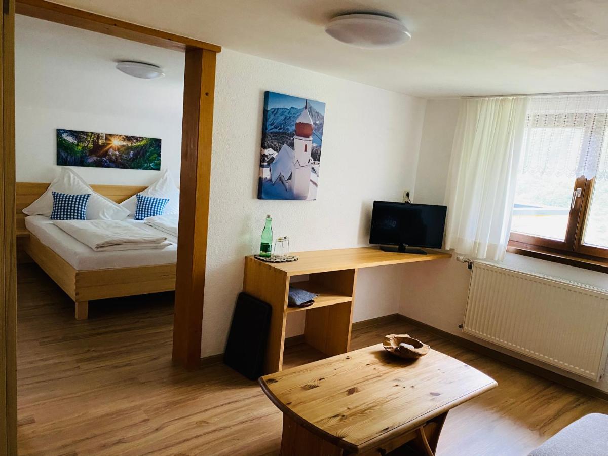 Hotel Garni Enzian Дамульс Экстерьер фото